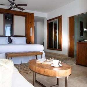 Deluxe Zimmer mit Kingsize-Bett